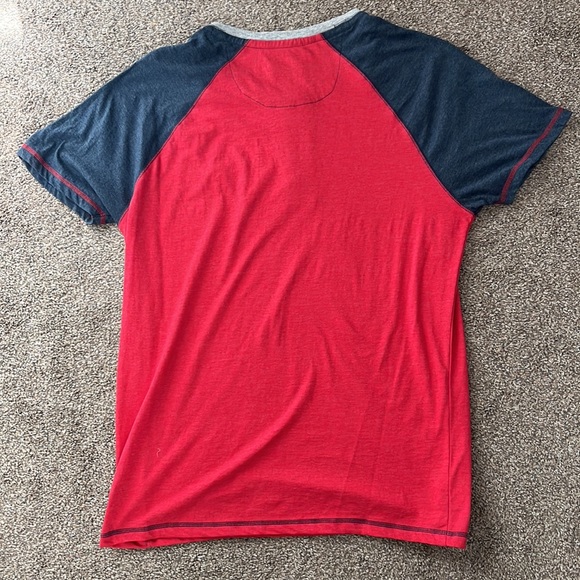 NWOT Lee Baseball Henley USA size Large - Picture 5 of 9